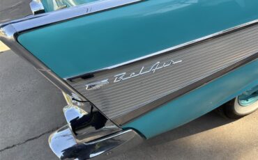 Chevrolet-Bel-air-1957-Ivory-over-Turquoise-Turquoise-and-Black-4