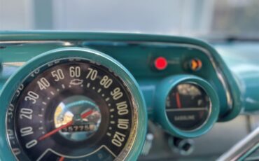 Chevrolet-Bel-air-1957-Ivory-over-Turquoise-Turquoise-and-Black-9