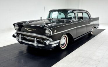 Chevrolet-Bel-air-1957-Onyx-Black-Black