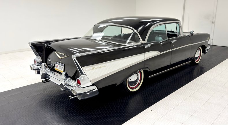 Chevrolet-Bel-air-1957-Onyx-Black-Black-4