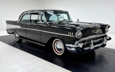 Chevrolet-Bel-air-1957-Onyx-Black-Black-6