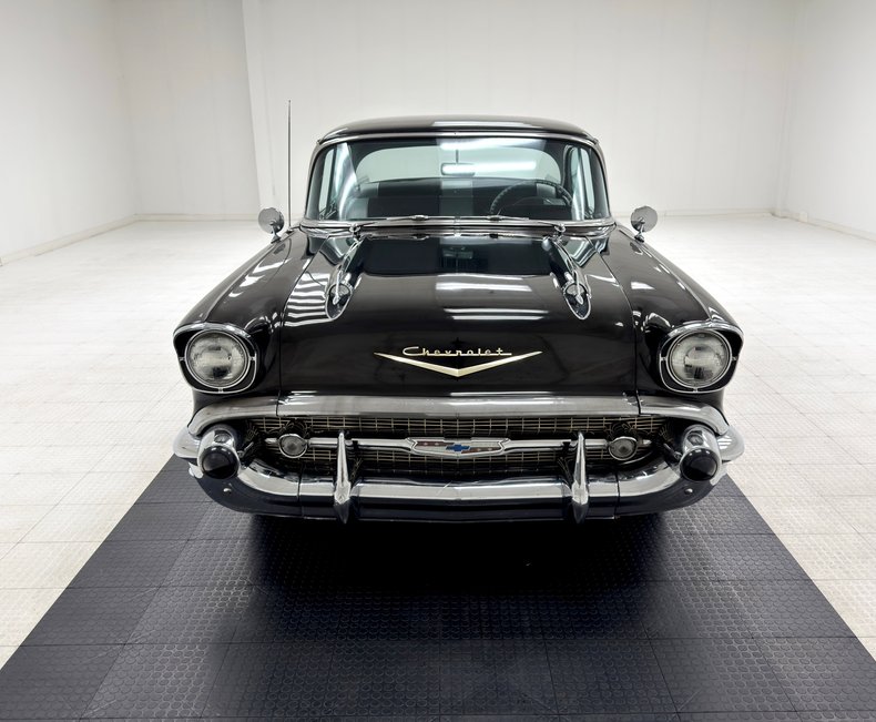 Chevrolet-Bel-air-1957-Onyx-Black-Black-7