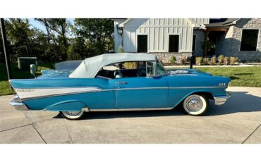 Chevrolet-Bel-air-convertible-1957-Turquoise-Blue-Ivory-11