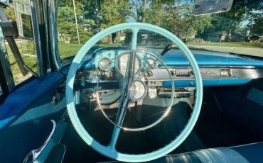 Chevrolet-Bel-air-convertible-1957-Turquoise-Blue-Ivory-12