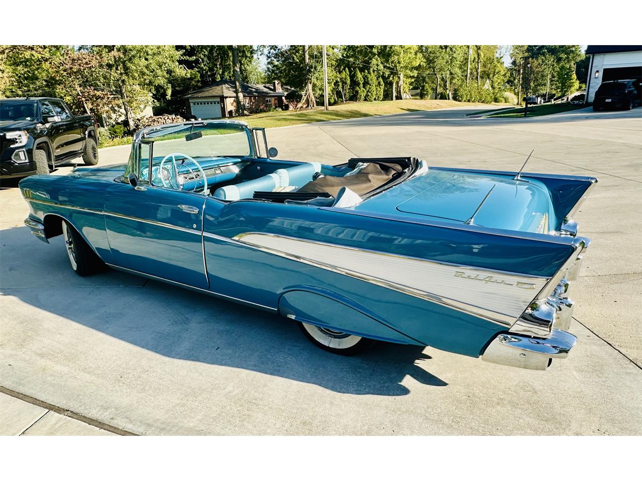 Chevrolet-Bel-air-convertible-1957-Turquoise-Blue-Ivory-8