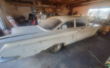 Chevrolet-Biscayne-1960-White