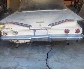Chevrolet-Biscayne-1960-White-6