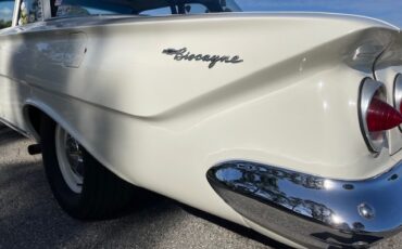 Chevrolet-Biscayne-1961-Coupe-10