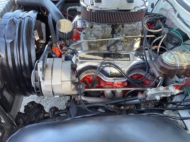 Chevrolet-Biscayne-1961-Coupe-19