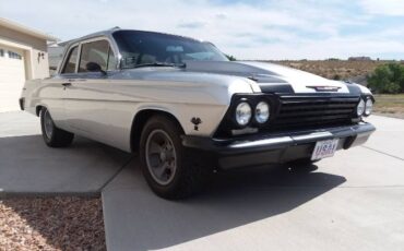 Chevrolet-Biscayne-1962-Silver-1