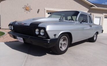 Chevrolet-Biscayne-1962-Silver-3