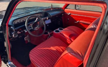 Chevrolet-Biscayne-1963-Coupe-20