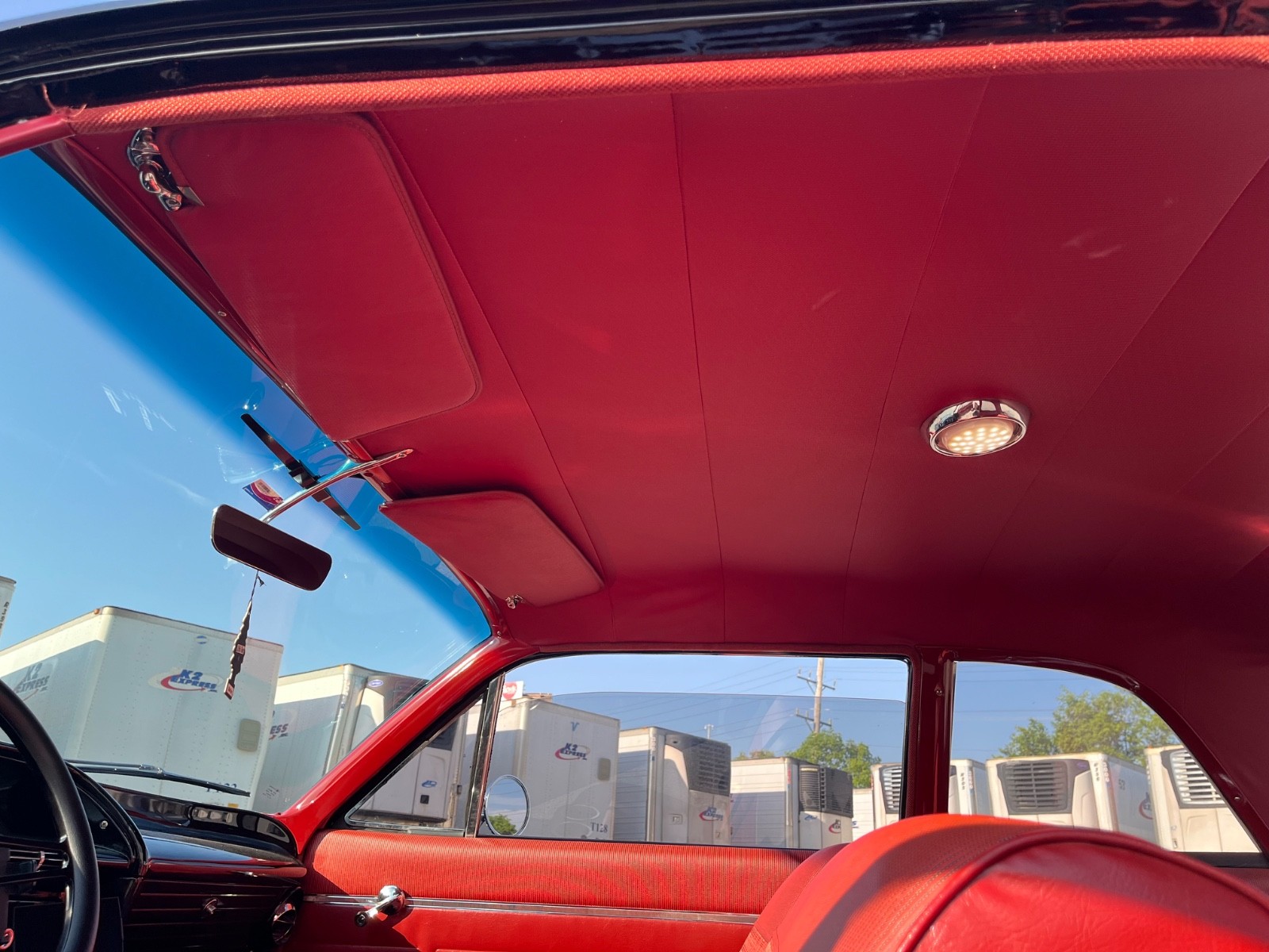 Chevrolet-Biscayne-1963-Coupe-23