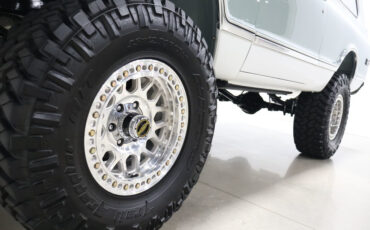 Chevrolet-Blazer-1972-SUV-14