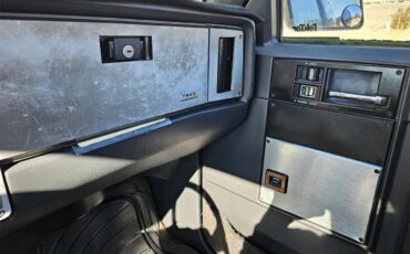 Chevrolet-Blazer-1985-Black-Gray-6