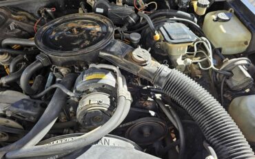 Chevrolet-Blazer-1985-Black-Gray-9