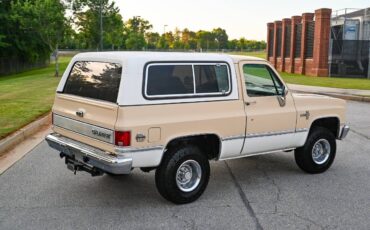 Chevrolet-Blazer-1986-SUV-1