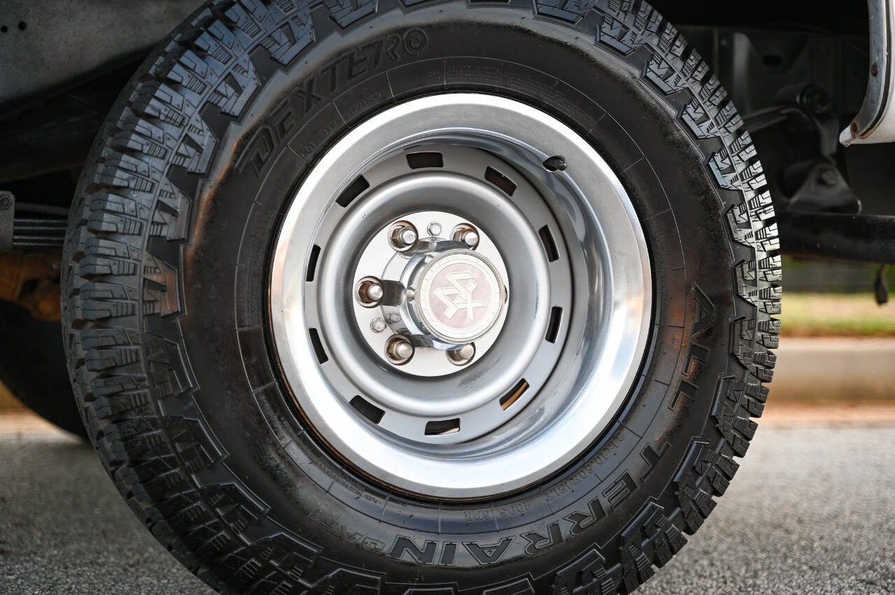 Chevrolet-Blazer-1986-SUV-10