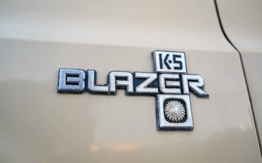 Chevrolet-Blazer-1986-SUV-13