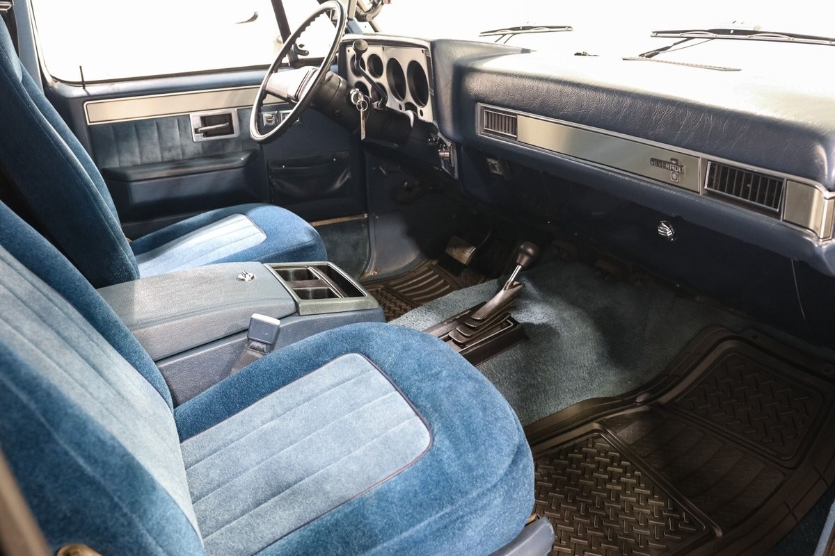 Chevrolet-Blazer-1986-SUV-19