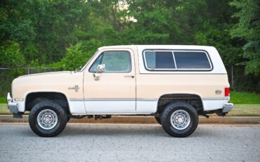 Chevrolet-Blazer-1986-SUV-6