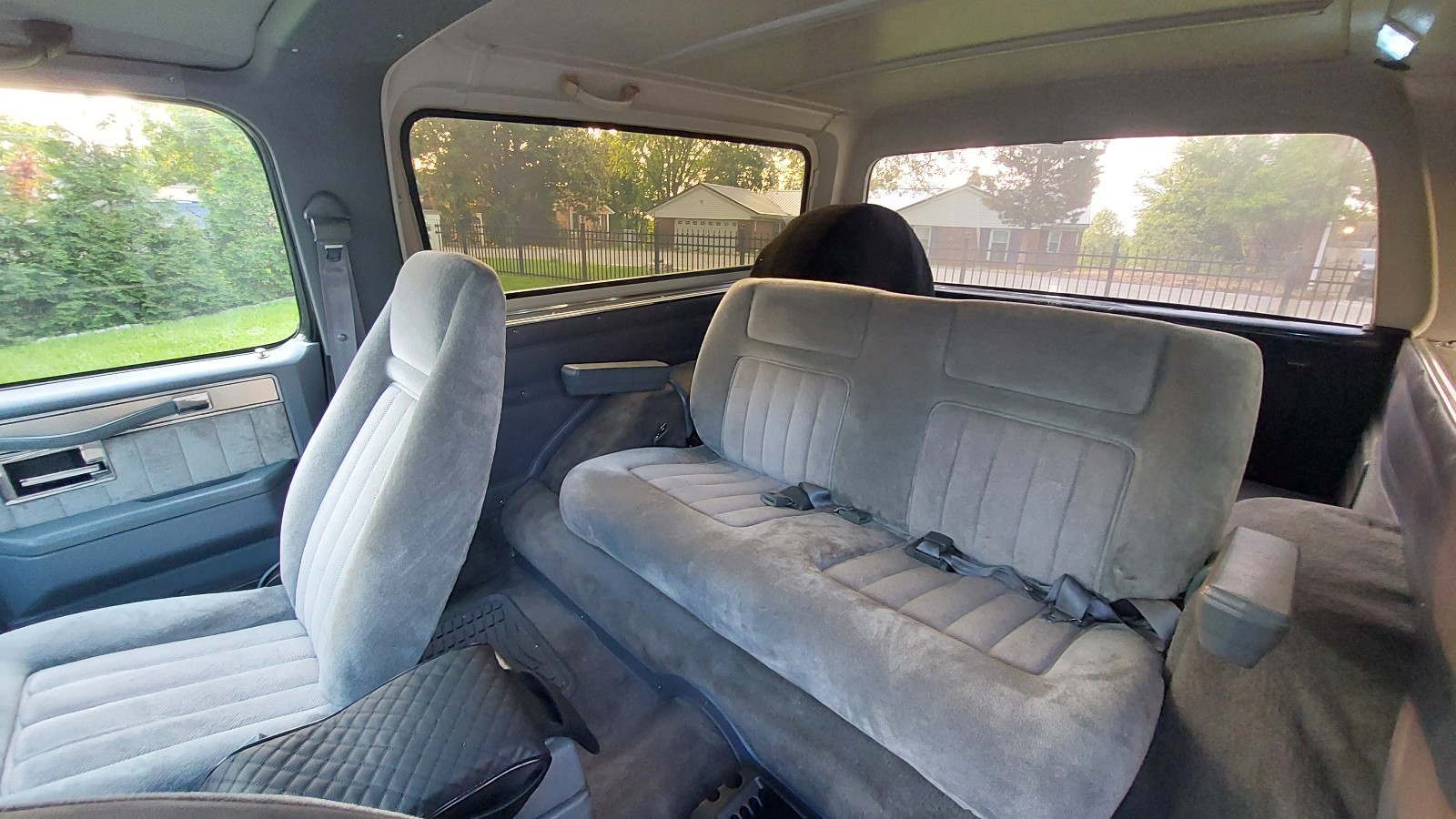 Chevrolet-Blazer-1988-SUV-17