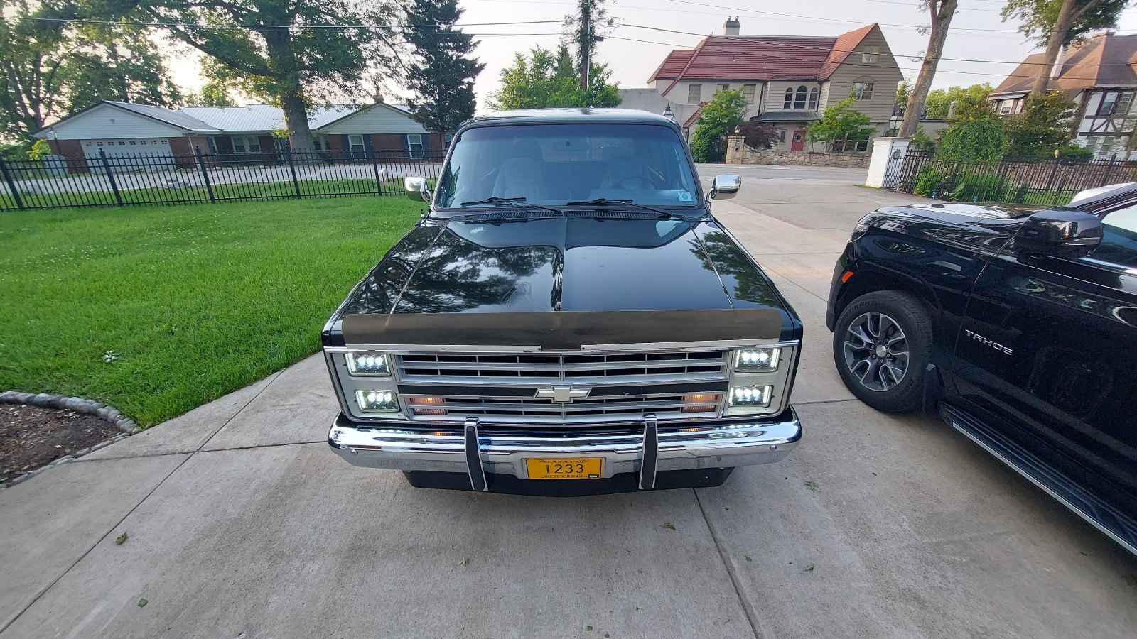 Chevrolet-Blazer-1988-SUV-23