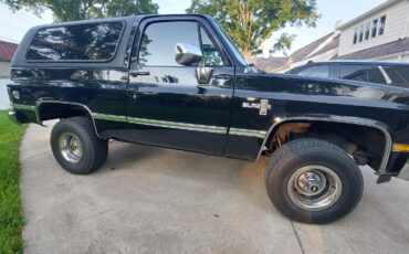 Chevrolet-Blazer-1988-SUV-3
