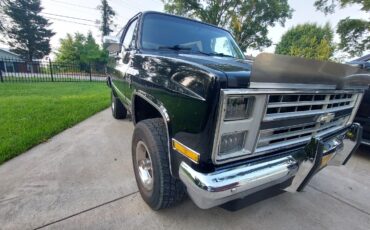 Chevrolet-Blazer-1988-SUV-5