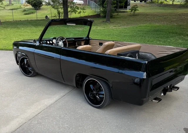 Chevrolet-Blazer-2wd-1981-Black-Tan-1