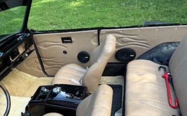 Chevrolet-Blazer-2wd-1981-Black-Tan-17