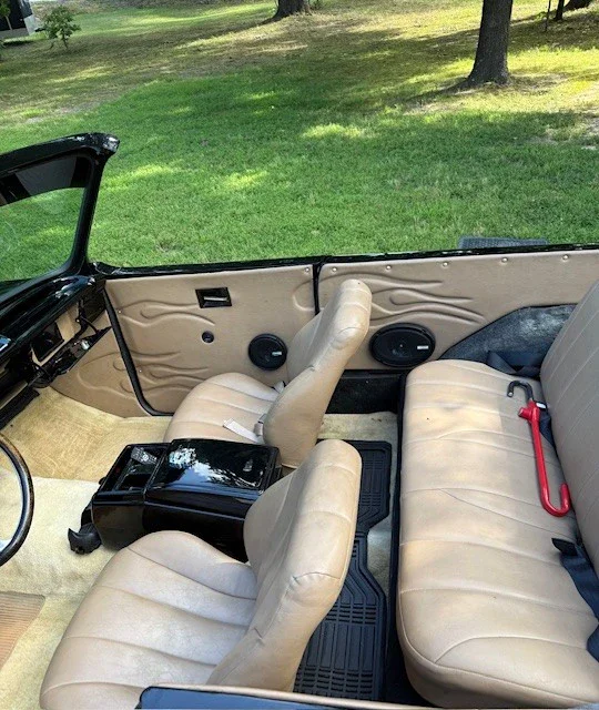 Chevrolet-Blazer-2wd-1981-Black-Tan-17