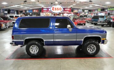 Chevrolet-Blazer-4X4-1989-SUV-15