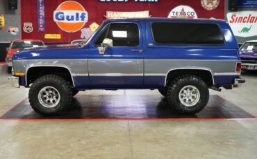 Chevrolet-Blazer-4X4-1989-SUV-2