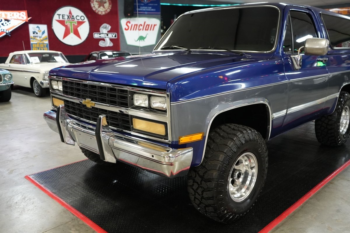 Chevrolet-Blazer-4X4-1989-SUV-26