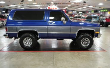 Chevrolet-Blazer-4X4-1989-SUV-6