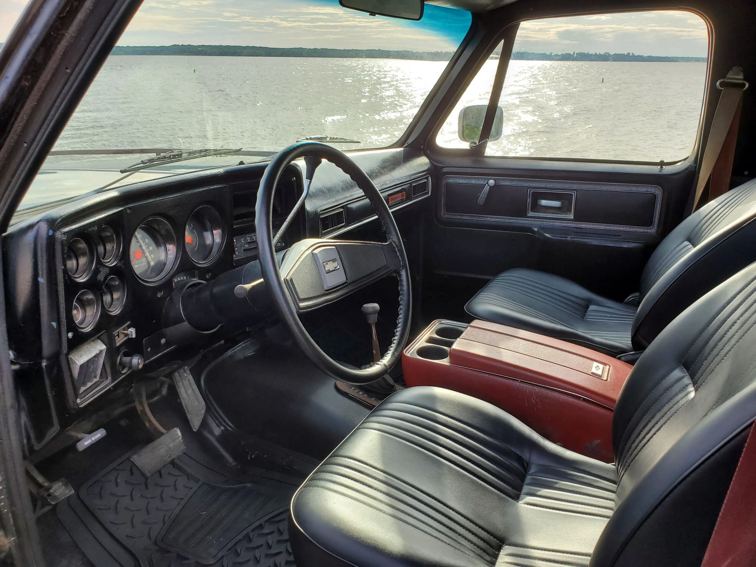 Chevrolet-Blazer-4wd-1977-Black-Black-11