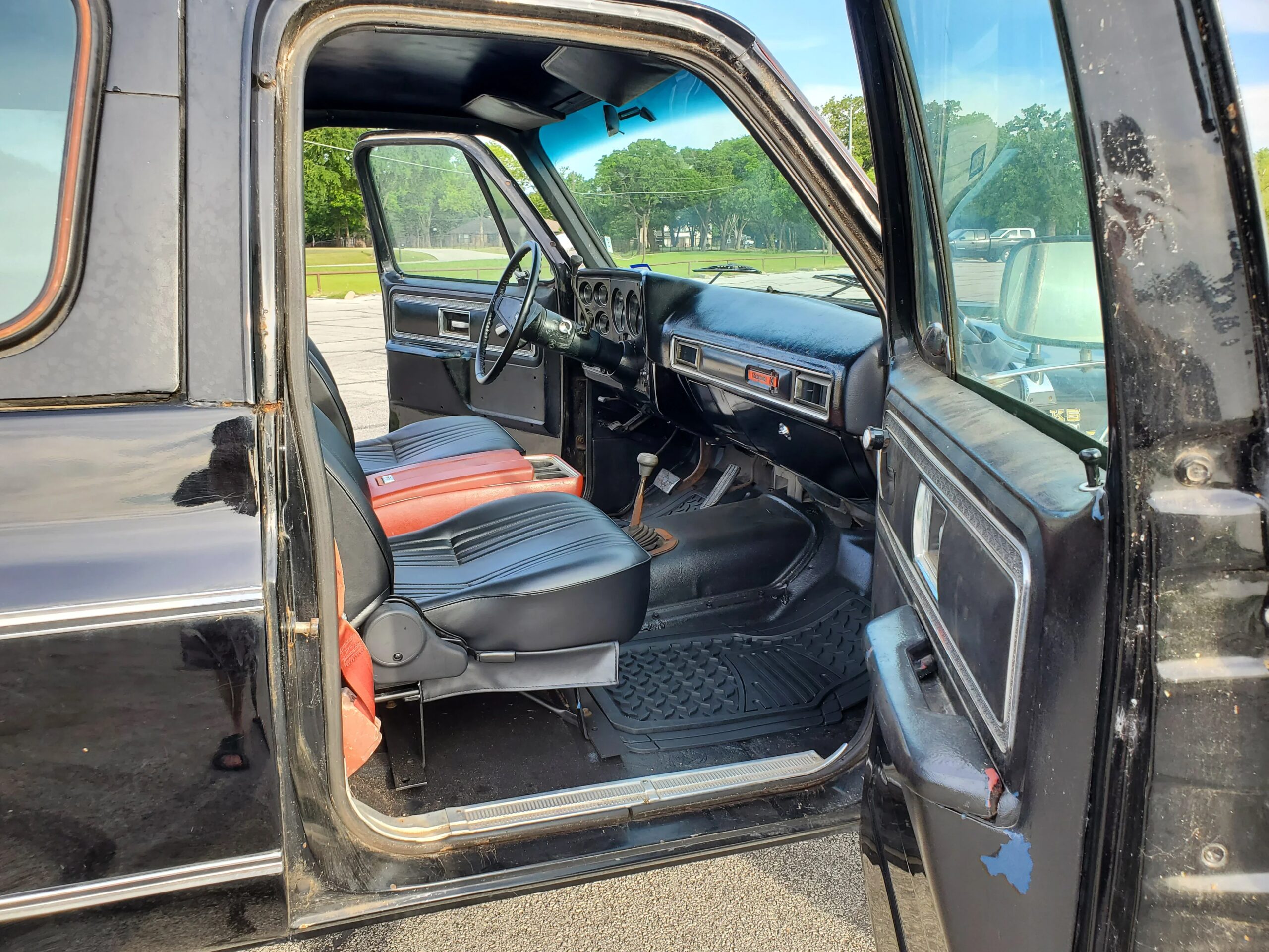 Chevrolet-Blazer-4wd-1977-Black-Black-14