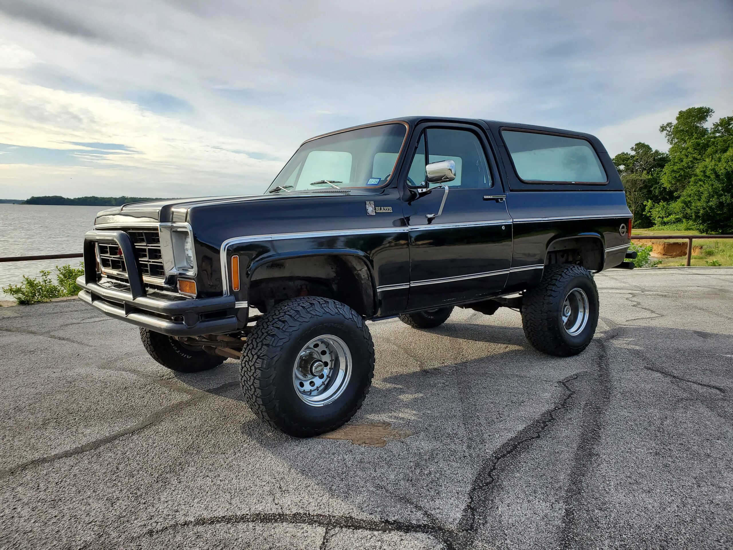 Chevrolet-Blazer-4wd-1977-Black-Black