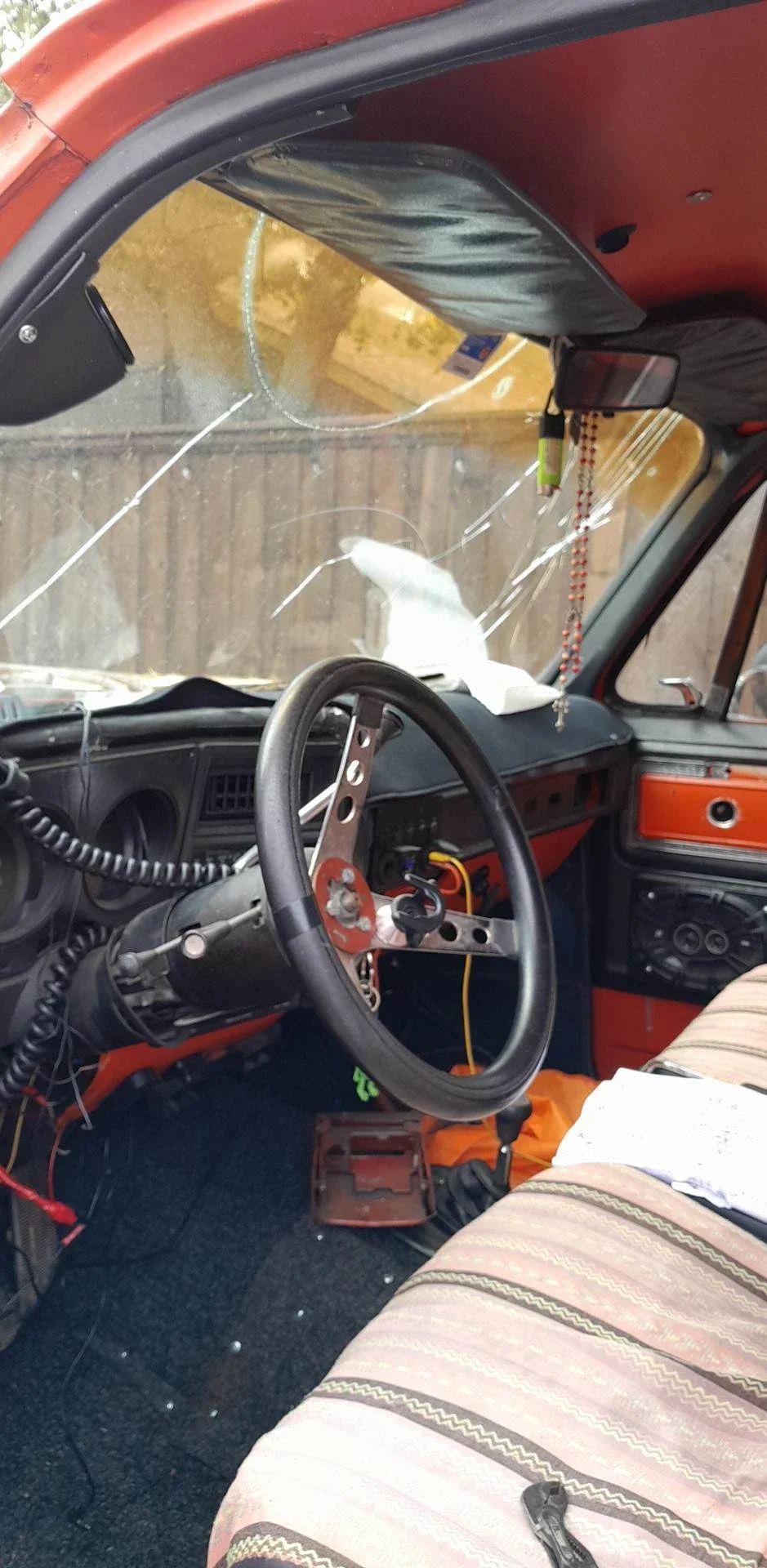 Chevrolet-Blazer-4wd-1980-Orange-Black-2
