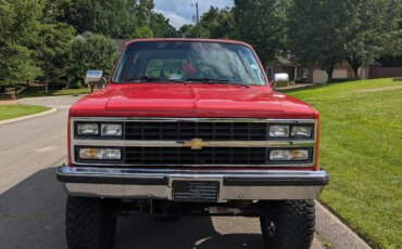 Chevrolet-Blazer-4wd-1989-Red-Black-15