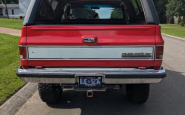 Chevrolet-Blazer-4wd-1989-Red-Black-16