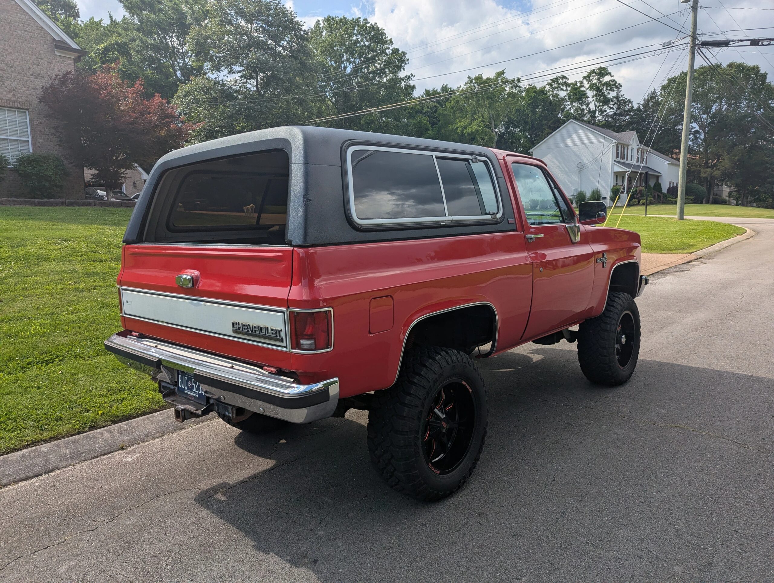 Chevrolet-Blazer-4wd-1989-Red-Black-17