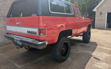 Chevrolet-Blazer-4wd-1989-Red-Black-4