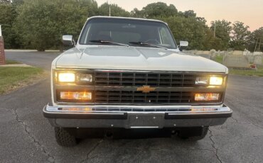 Chevrolet-Blazer-4wd-1989-White-Red-15