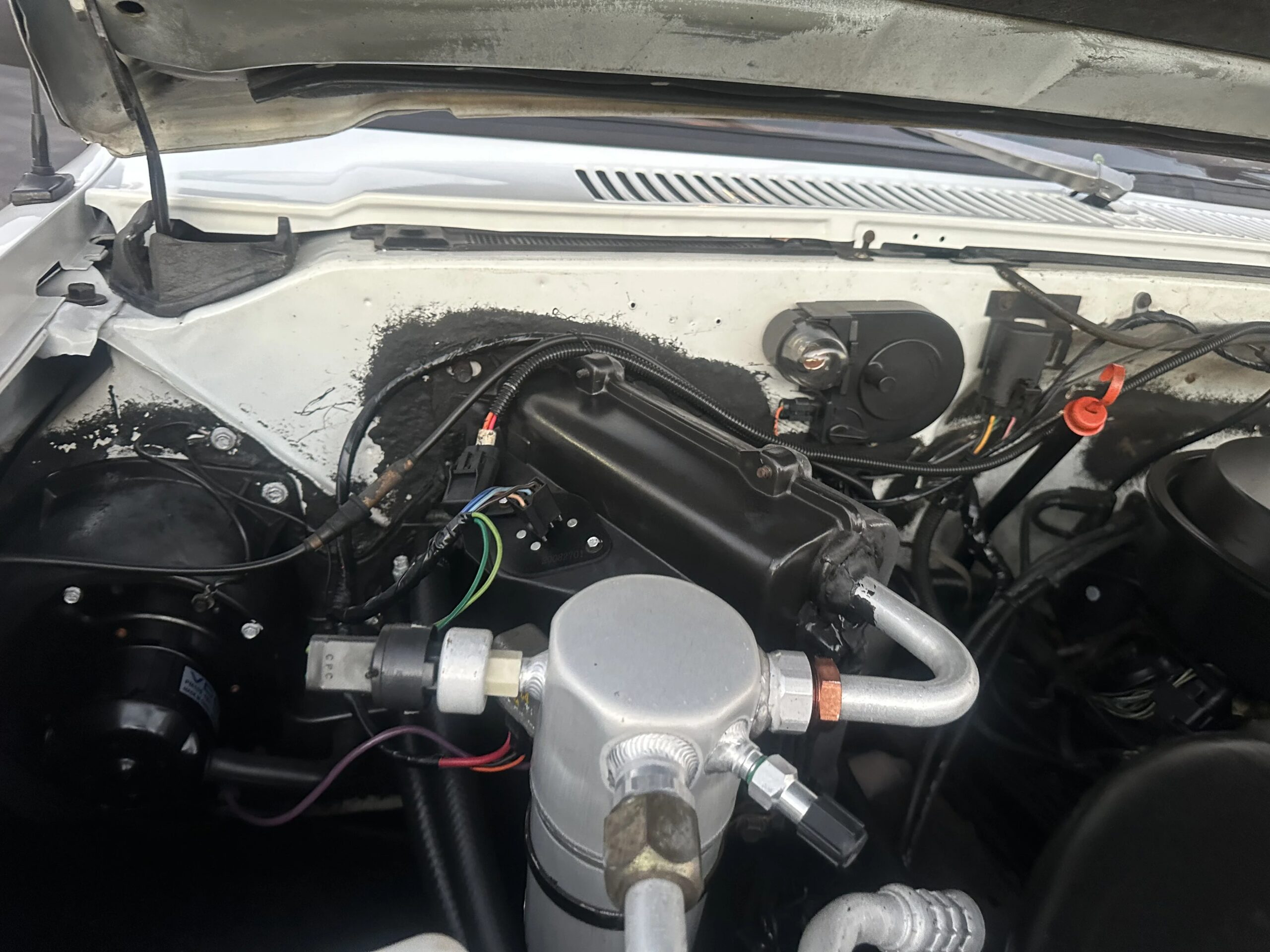 Chevrolet-Blazer-4wd-1989-White-Red-58