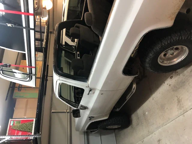Chevrolet-Blazer-4wd-1990-White-Gray-12