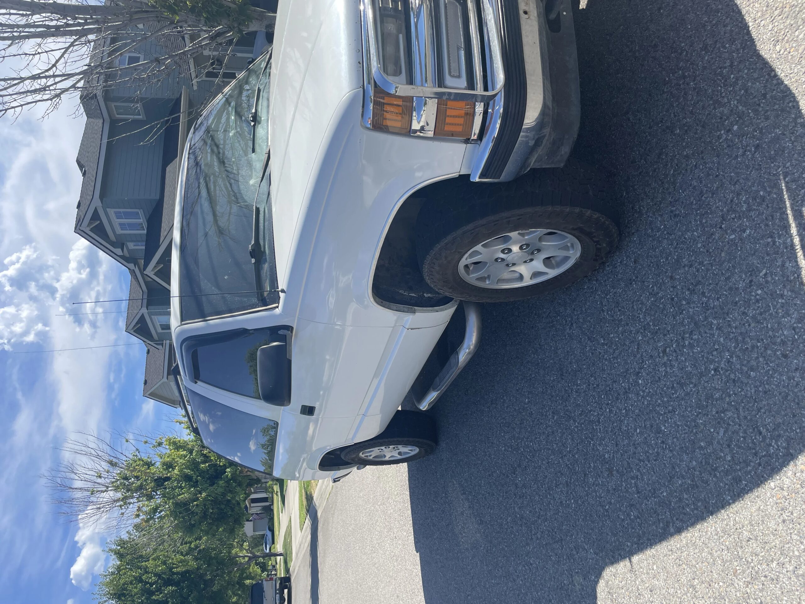 Chevrolet-Blazer-4wd-1992-White-Tan-1