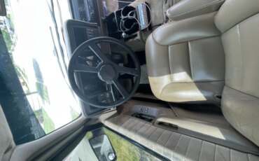 Chevrolet-Blazer-4wd-1992-White-Tan-11