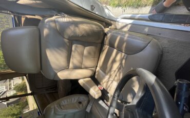 Chevrolet-Blazer-4wd-1992-White-Tan-41